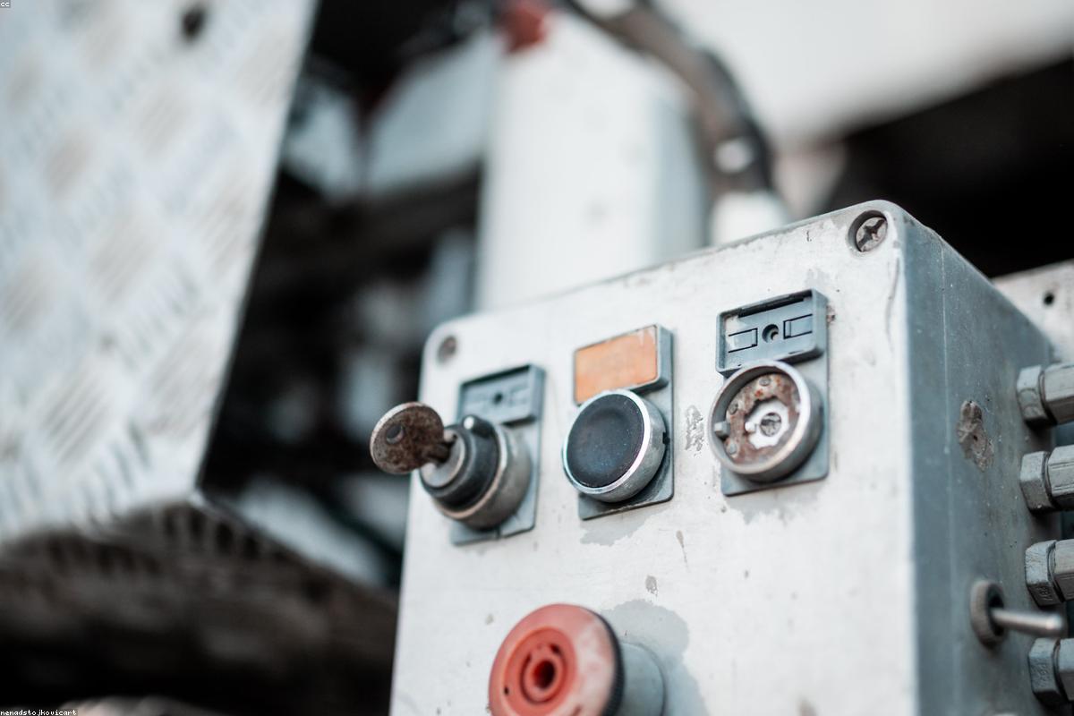 Packaging & shipping